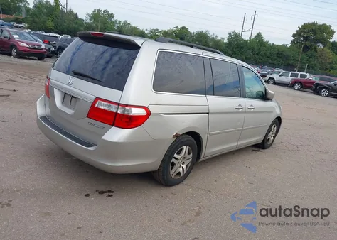 2005 Honda Odyssey Ex-L z USA, uszkodzony, nr VIN 5FNRL38755B106521